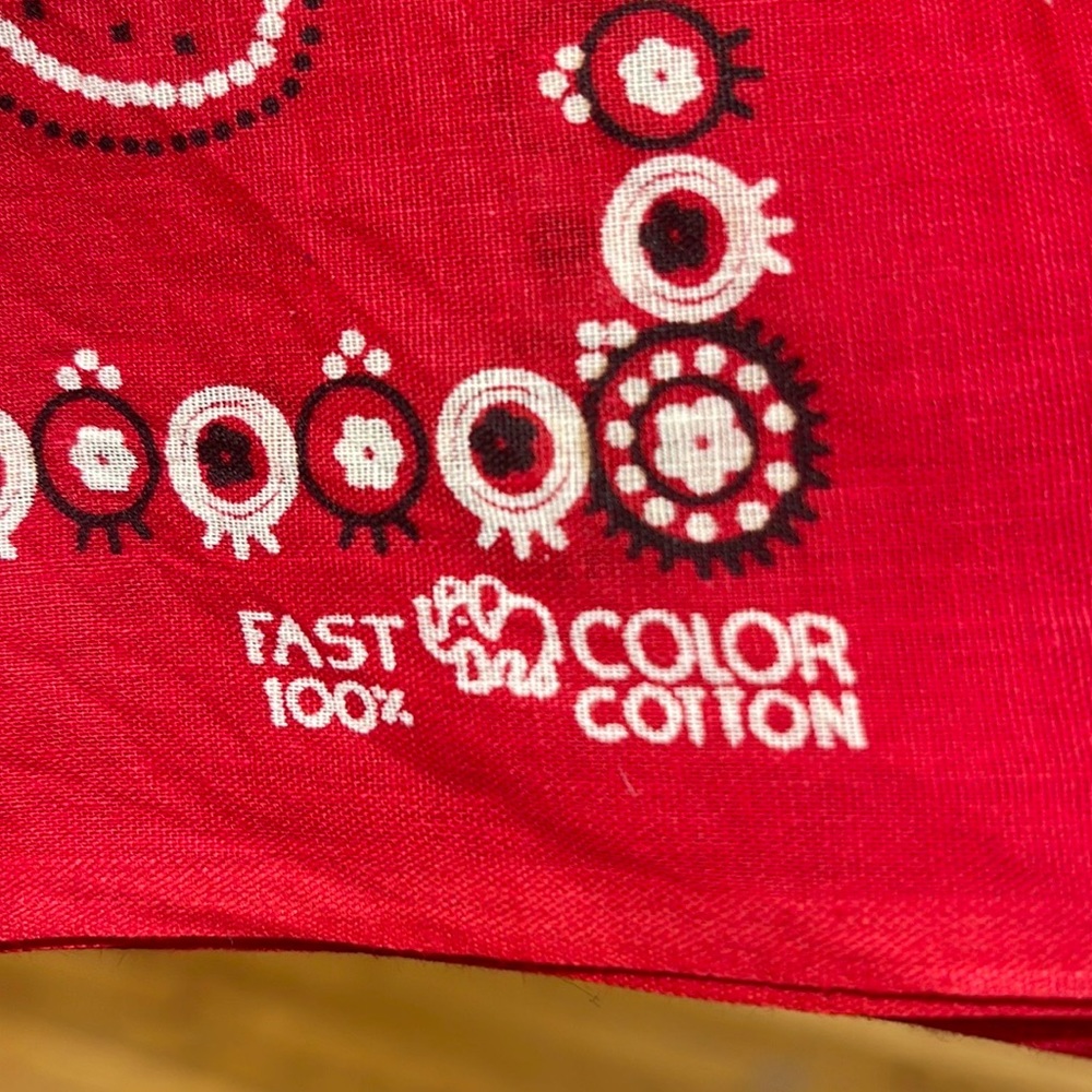 RARE pre-1952 ELEPHANT “TRUNK UP” BANDANA - Picture 3 of 3